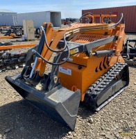 LandHero Mini Skid Steer Loader