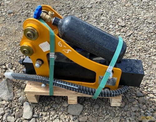 Miva Micro Hydraulic Breaker Attachment