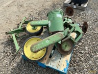 John Deere 71 Corn Planters w/ Markers