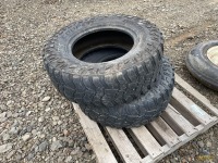 2-LT285/70R17 Tires