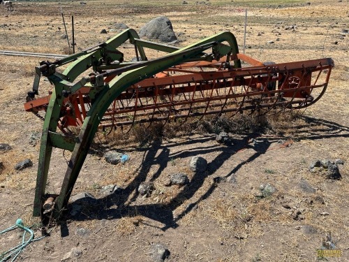 Ground Driven Side Delivery Rake - Stratford Road