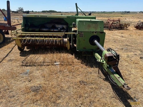 John Deere 466 2-Twine Baler - Stratford Road