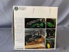 1/32 Precision Classics #8 The Model 8400 Tractor - 3