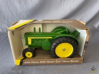 NIB Ertl John Deere 1956 Model 820 Diesel Tractor