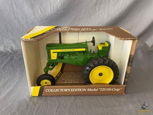 NIB Ertl John Deere 1957 Model 720 Hi-Crop Tractor