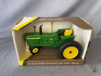 NIB Ertl John Deere 1961 4010 Gas Tractor