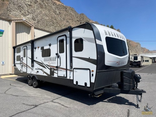 2022 Rockwood Ultra Lite 2706WS Camper Trailer