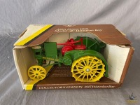 Ertl John Deere 1915 Model "R" Waterloo Boy