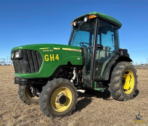 2009 John Deere 5083EN MFWD Tractor