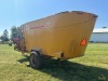 Kuhn 5168 Mixer Feeder - 3