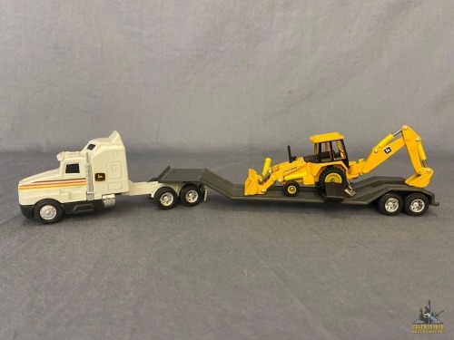 1/64 Ertl Kenworth T600 w/Lowboy & John Deere Backhoe