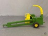 1/16 Ertl John Deere Pull Chopper - 2