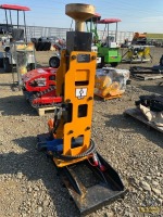 GIYI Skid Steer Post Driver