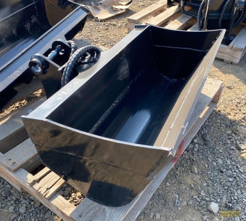 MIVA Micro Excavator Tilt Bucket