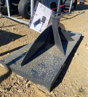 LandHonor Skid Steer Hitch Adapter