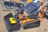 LandHero Mini Skid Steer Loader - 4