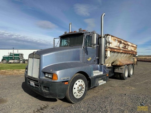 1987 Kenworth T600A Combo Truck - Warden