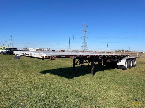 2004 Western Trailers Flatbed Trailer