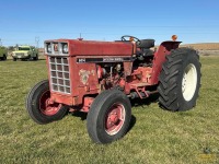 International 684 Tractor