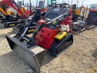 EGN EG380T Mini Skid Steer Loader