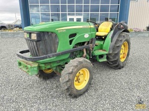 2013 John Deere 5101EN Tractor