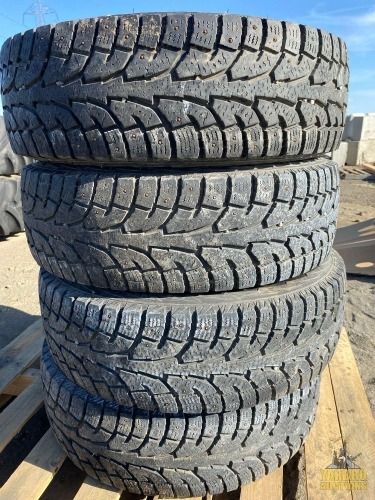 (4) Hankook LT245/70R17 Snow Tires