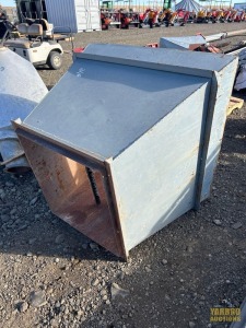 Grain Hopper