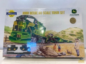 John Deere HO Train Set Unopened