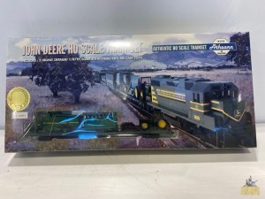 John Deere HO Train Set Unopened