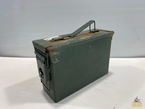 (19) 12 Ga. 2-3/4" 00 Buck w/Ammo Can