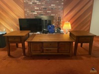 Broyhill Coffee and Side Tables Set