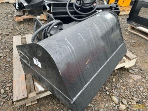 GIYI 5T Excavator 34" Tilt Bucket