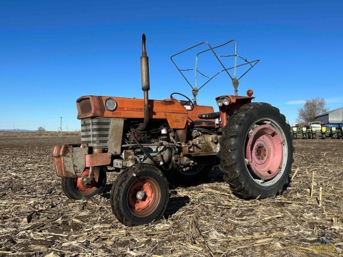 1970 Massey-Ferguson 165 Tractor - OFFSITE