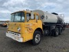 1972 Ford 9000 Asphalt Truck