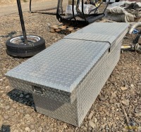 Aluminum Cross Bed Toolbox