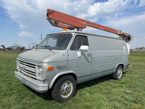 1985 Chevrolet G30 Bucket Van