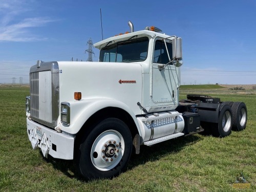 1988 International 9370 Semi