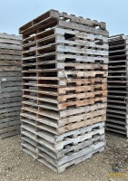 (20) 48"x48" Pallets