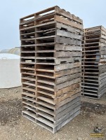 (19) 43.5"x43.5" Pallets