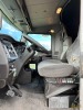 2013 Kenworth T800 Semi - 16