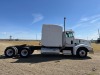 1999 Peterbilt 377 Semi - 6