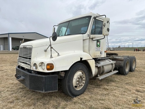 1999 Freightliner Century Class 120 Semi