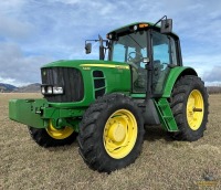 2012 John Deere 7230 MFWD Tractor - Thorp