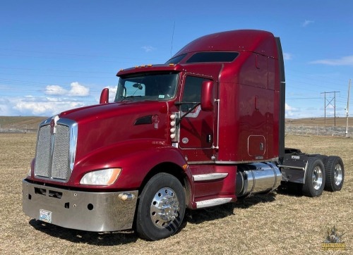 2015 Kenworth T660 Semi