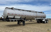 1983 Beall 8000gal Steel Tanker Trailer