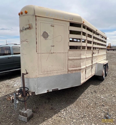 Triggs Airline Horse Trailer