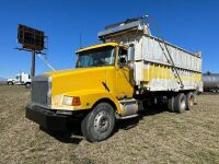 1990 Volvo Silage Truck