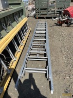 30' 3-Stage Aluminum Ladder