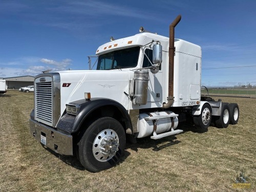 2007 Freightliner Classic 120 Semi