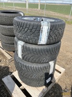 (4) 275/55R20 Antarctica Sport Tires W/Rims